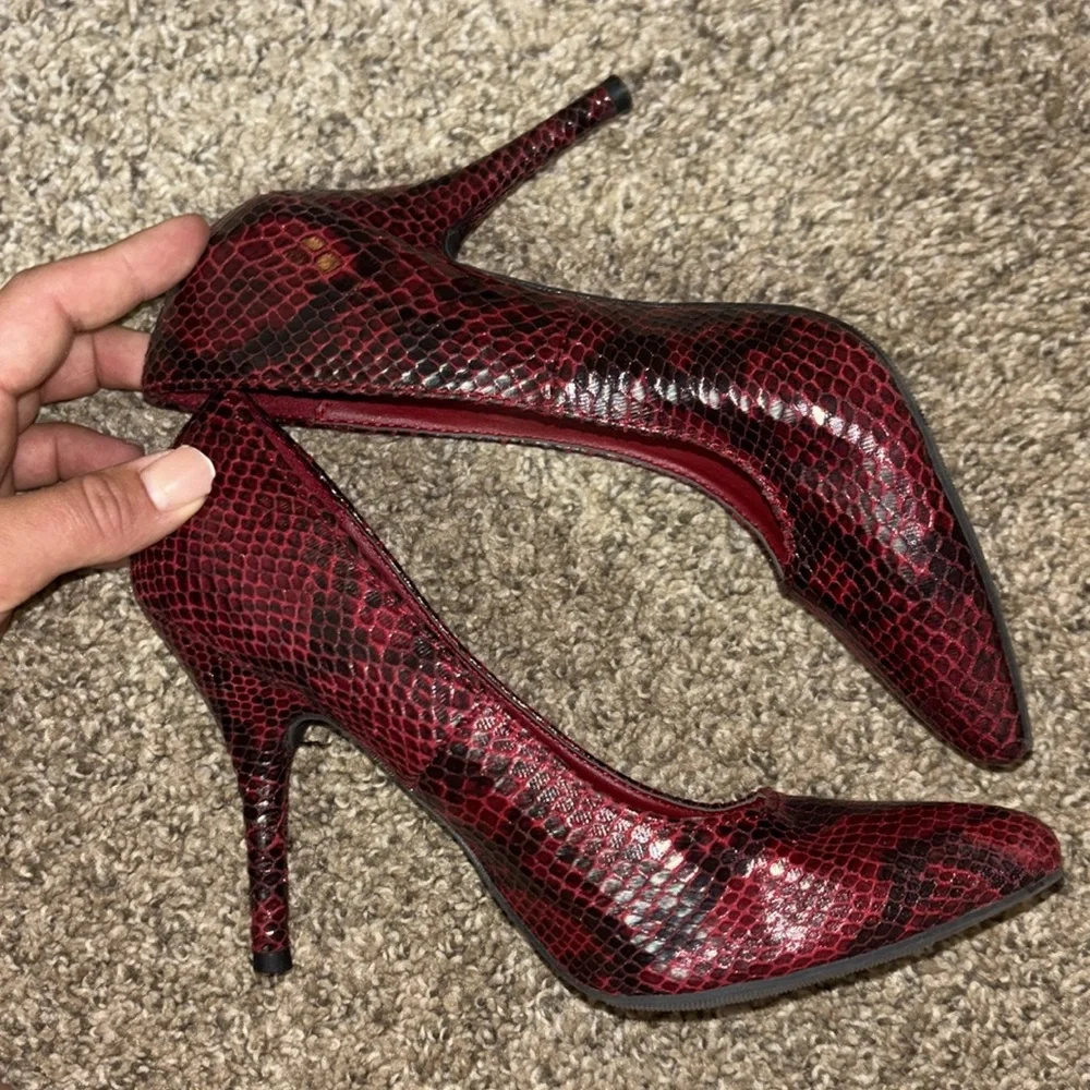 Red Snakeskin (Faux) Closed Toed Heels - Picture 3 of 5